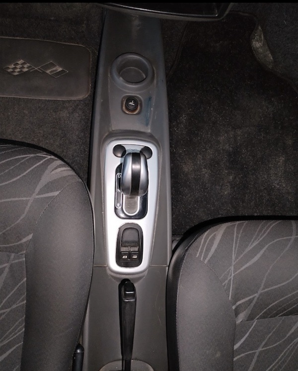 Ligier XTOO R grise vue boite de vitesse